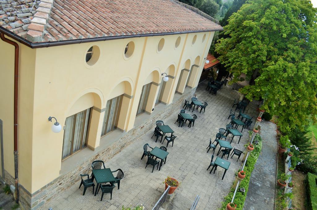 קורטונה Hotel Oasi Neumann מראה חיצוני תמונה